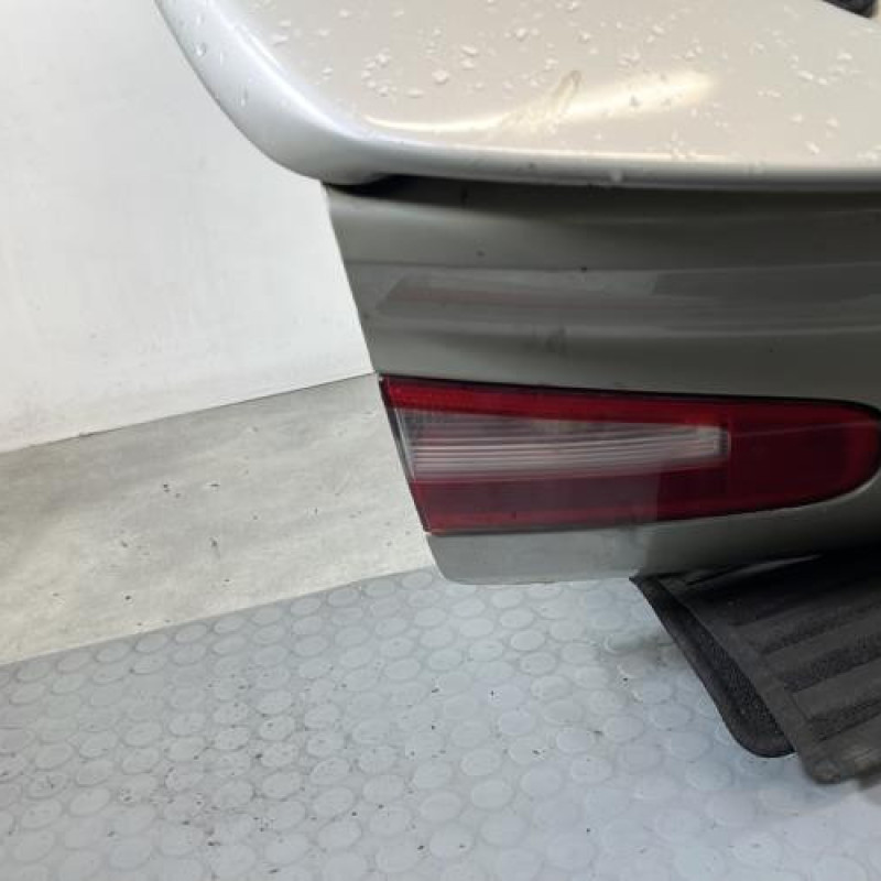 Malle/Hayon arriere RENAULT LAGUNA 2 Photo n°6