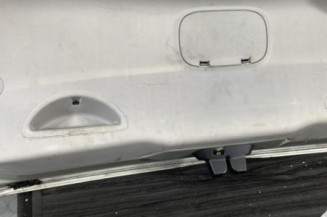 Malle/Hayon arriere RENAULT LAGUNA 2