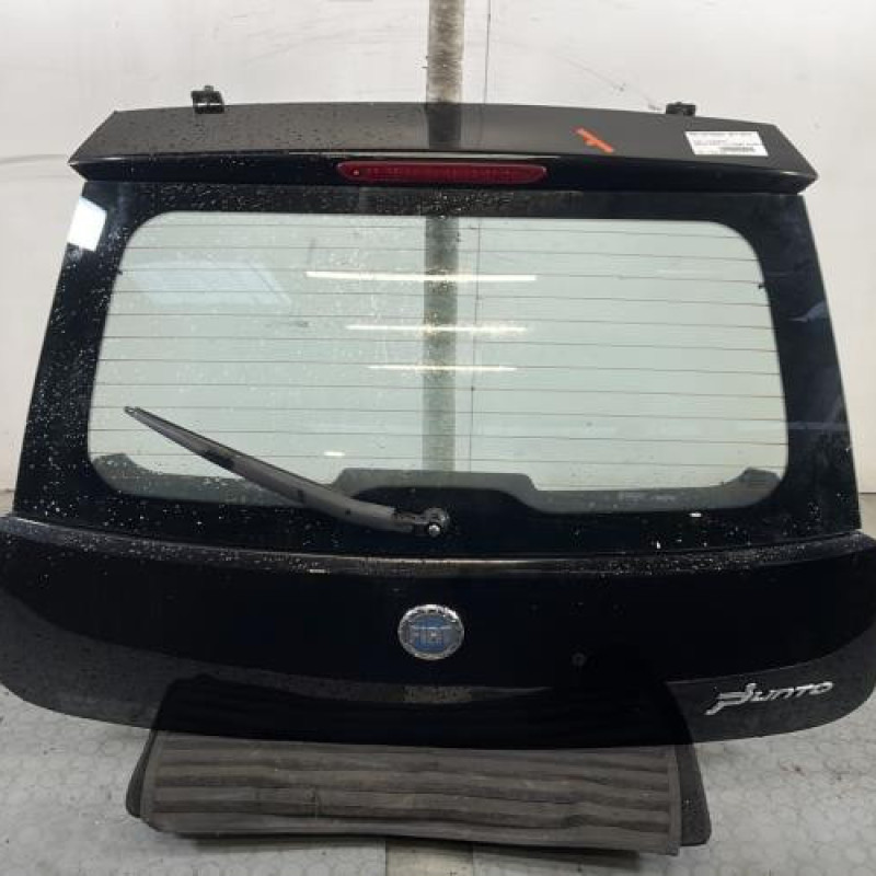 Malle/Hayon arriere FIAT GRANDE PUNTO Photo n°1