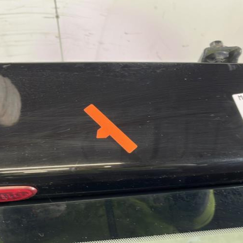 Malle/Hayon arriere FIAT GRANDE PUNTO Photo n°2