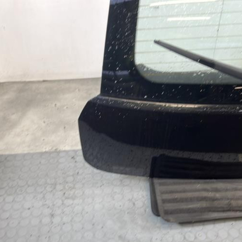 Malle/Hayon arriere FIAT GRANDE PUNTO Photo n°5