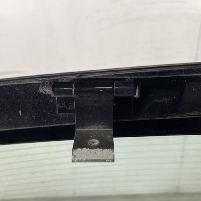 Malle/Hayon arriere OPEL CORSA D Photo n°6