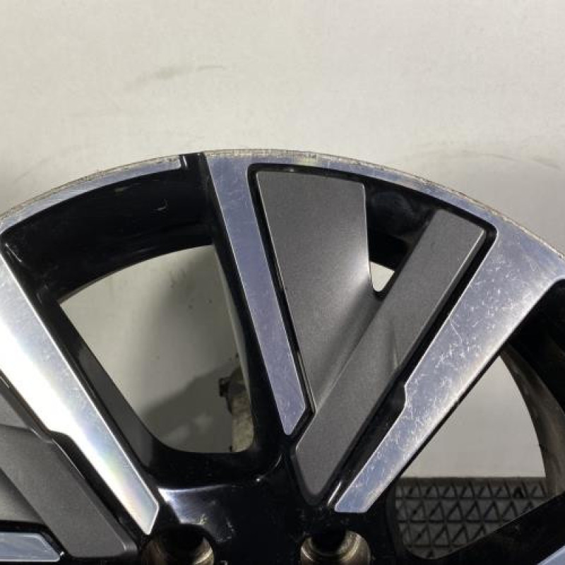 Jante PEUGEOT 208 2 Photo n°3