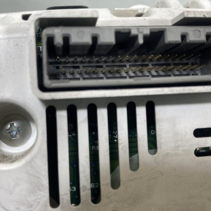 Compteur HONDA CIVIC 8 Photo n°4