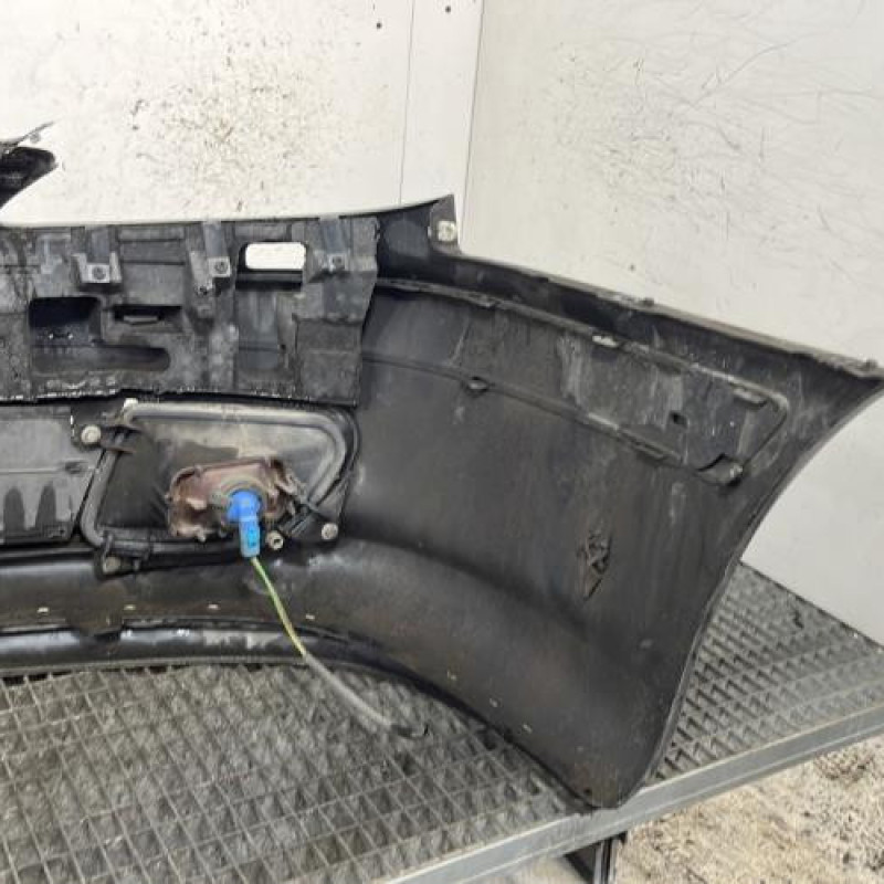 Pare choc avant PEUGEOT 607 Photo n°4