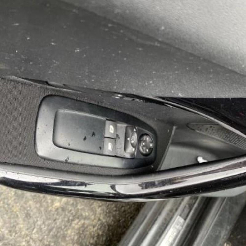 Avertisseur/Klaxon PEUGEOT 208 1 Photo n°13