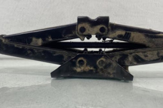 Cric VOLKSWAGEN POLO 6 Photo n°1