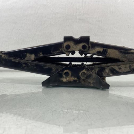 Cric VOLKSWAGEN POLO 6 Photo n°1