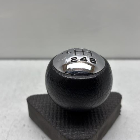 Pommeau de vitesses CITROEN C4 PICASSO 1 Photo n°1