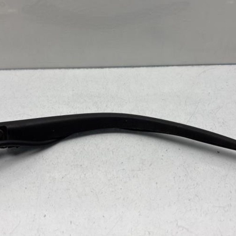 Bras essuie glace arriere RENAULT TWINGO 1 Photo n°1