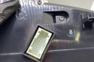 Compteur OPEL VIVARO 3