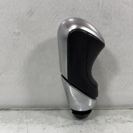 Pommeau de vitesses PEUGEOT 508 1 SW Photo n°1