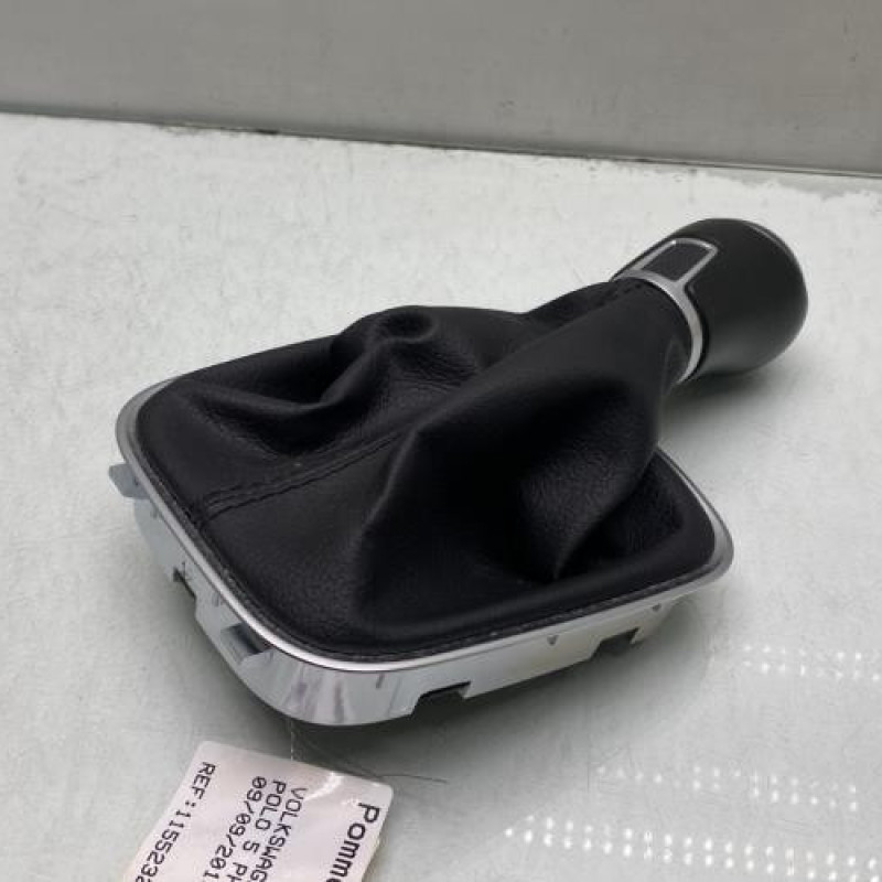 Pommeau de vitesses VOLKSWAGEN POLO 5 Photo n°4