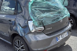 Pommeau de vitesses VOLKSWAGEN POLO 5