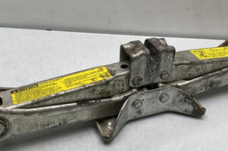 Cric DACIA SANDERO 2 Photo n°1