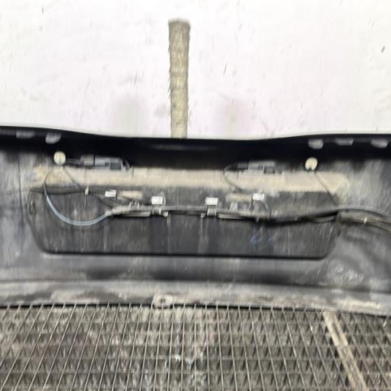 Pare choc arriere RENAULT CLIO 3 Photo n°6