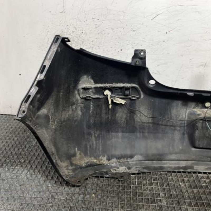 Pare choc arriere RENAULT CLIO 3 Photo n°7