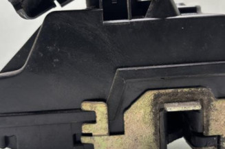 Serrure avant gauche RENAULT LAGUNA 2