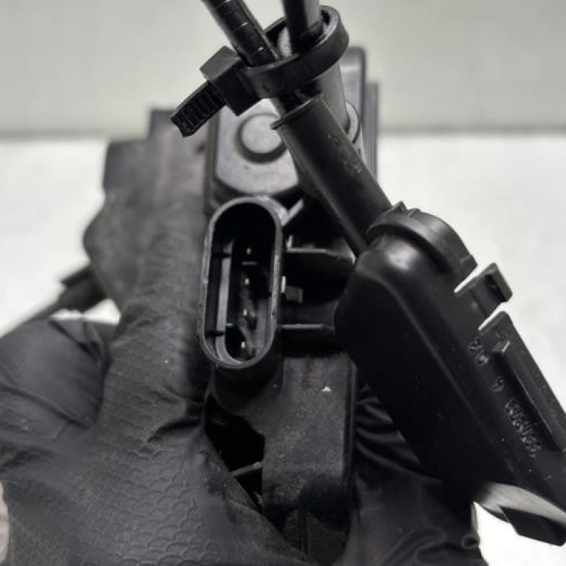 Serrure avant gauche RENAULT LAGUNA 2 Photo n°5