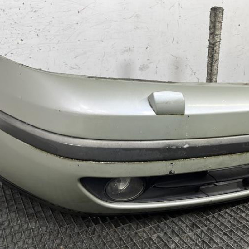 Pare choc avant RENAULT LAGUNA 2 Photo n°2