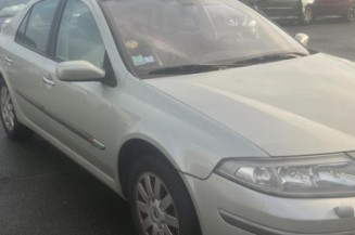 Pare choc avant RENAULT LAGUNA 2