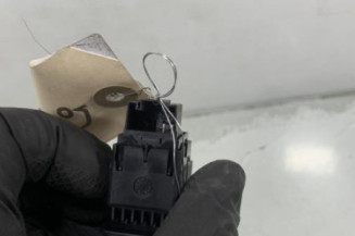 Interrupteur de leve vitre avant droit VOLKSWAGEN GOLF 7