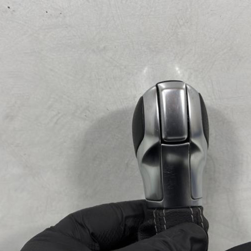 Pommeau de vitesses VOLKSWAGEN GOLF 7 Photo n°3