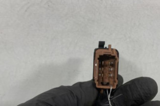 Interrupteur de leve vitre avant droit OPEL VIVARO 1