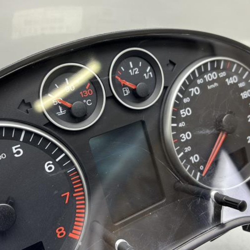 Compteur AUDI A3 2 Photo n°6