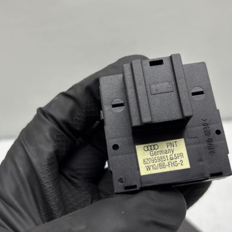 Interrupteur de leve vitre avant gauche AUDI A3 2 Photo n°3