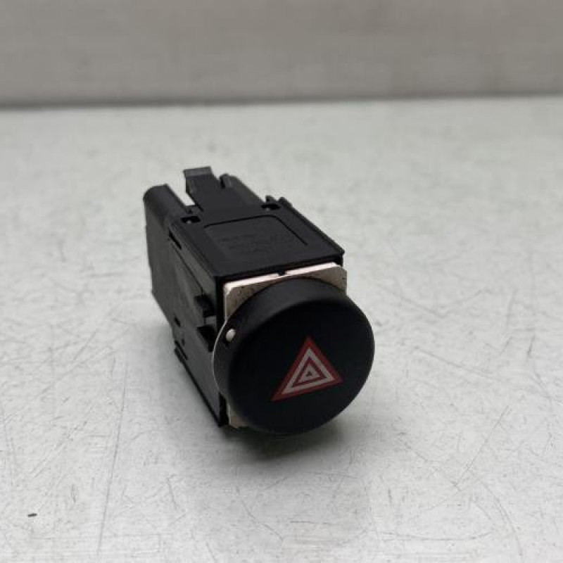 Bouton de warning SEAT LEON 2 Photo n°1