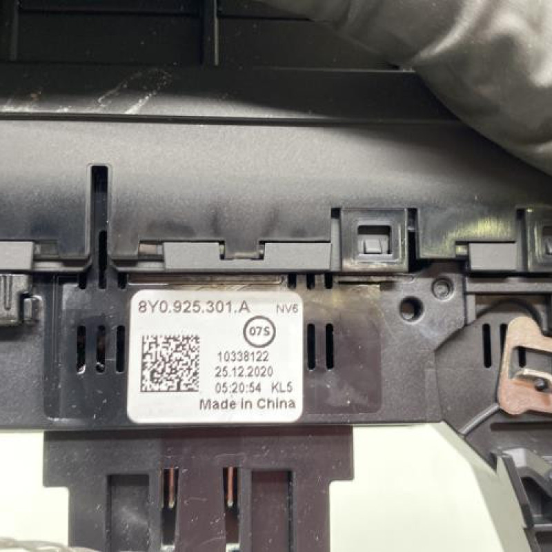 Bouton de warning AUDI A3 4 Photo n°4