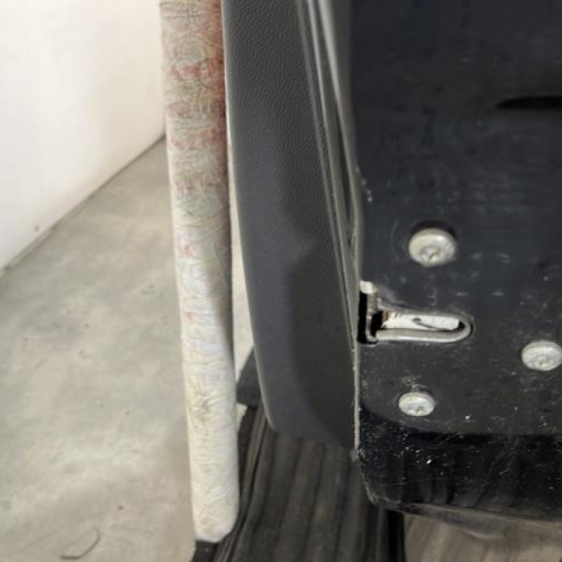 Porte arriere droit OPEL CORSA D Photo n°7