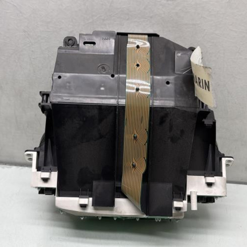 Compteur TOYOTA YARIS 1 Photo n°2