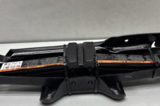 Cric OPEL ZAFIRA TOURER C Photo n°1