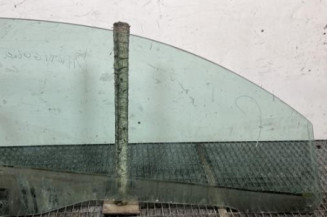Vitre avant gauche PEUGEOT 206