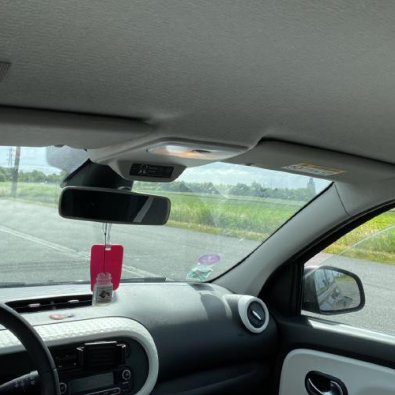 Pretensionneur de ceinture avant droit RENAULT TWINGO 3 Photo n°19