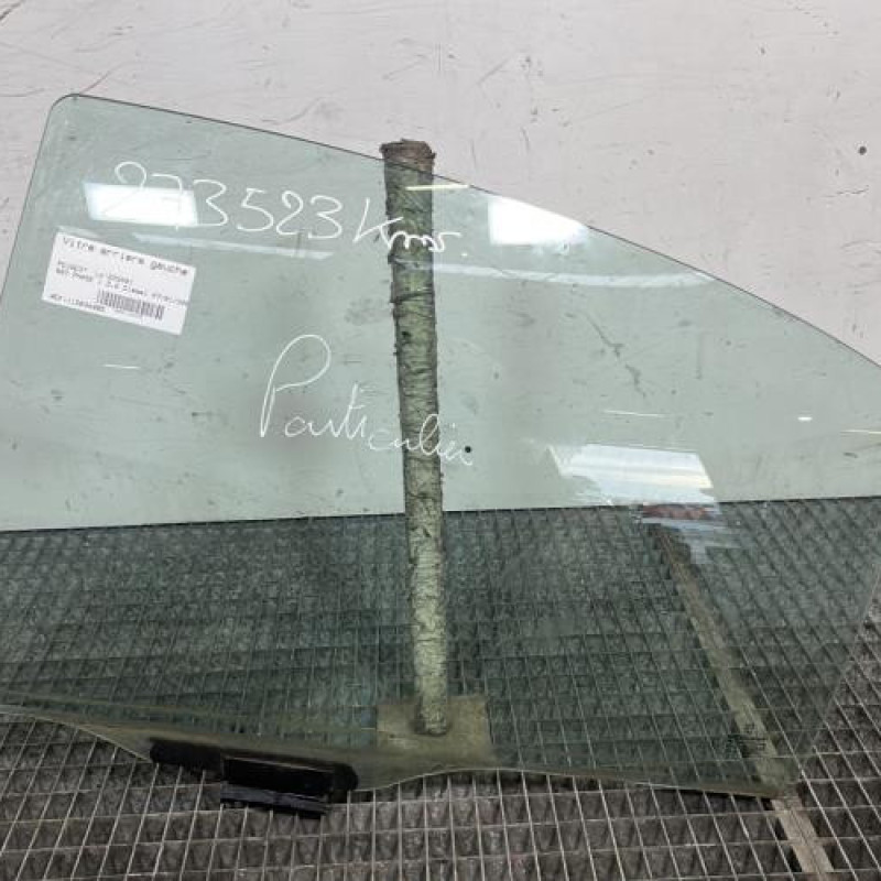 Vitre arriere gauche PEUGEOT 607 Photo n°1
