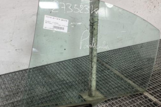 Vitre arriere gauche PEUGEOT 607