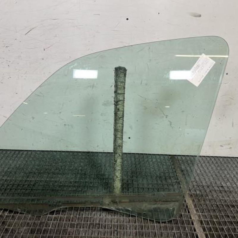 Vitre avant gauche CITROEN XSARA PICASSO Photo n°1