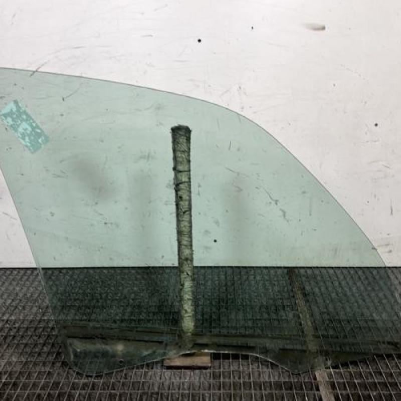 Vitre avant gauche CITROEN XSARA PICASSO Photo n°4