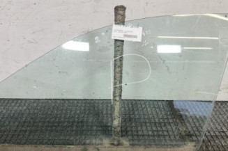 Vitre avant gauche VOLKSWAGEN GOLF 4 Photo n°1