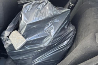 Vitre avant gauche VOLKSWAGEN GOLF 4