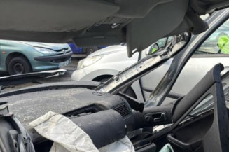 Vitre avant gauche VOLKSWAGEN GOLF 4