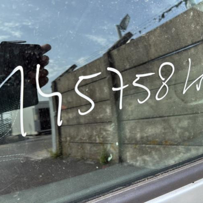 Actionneur verrou trappe d'essence RENAULT CLIO 4 Photo n°13