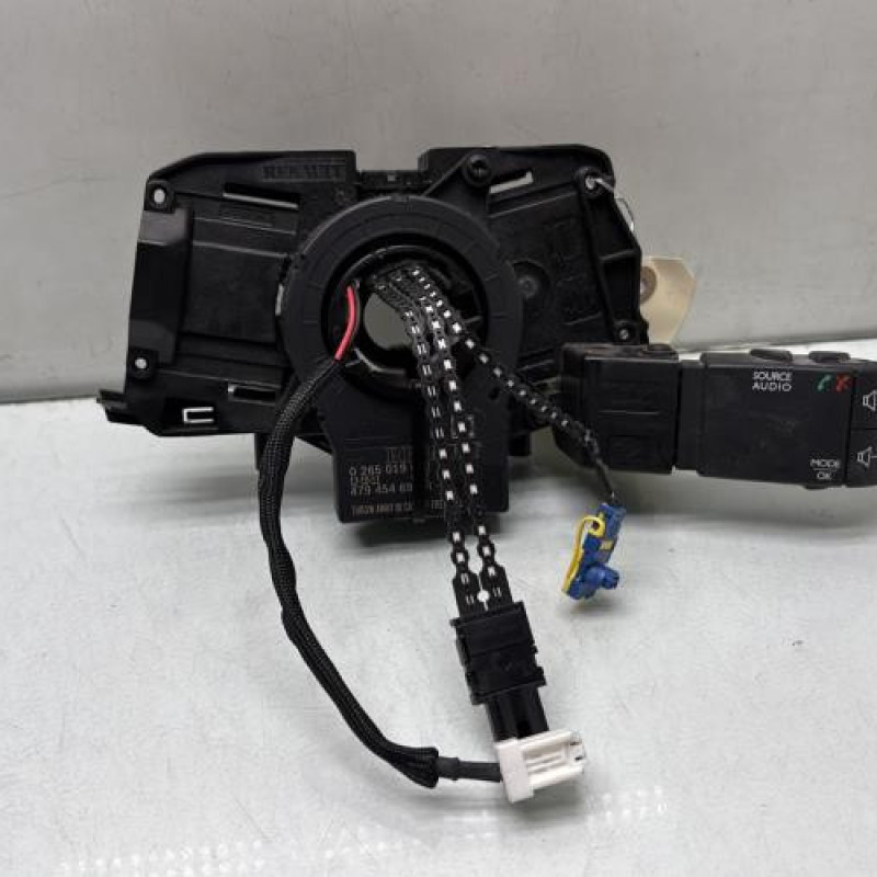 Contacteur tournant RENAULT CLIO 4 Photo n°1