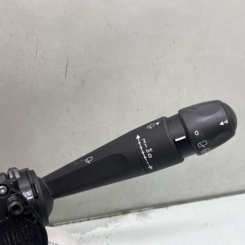 Com (Bloc Contacteur Tournant+Commodo Essuie Glace+Commodo Phare) PEUGEOT 208 1 Photo n°3