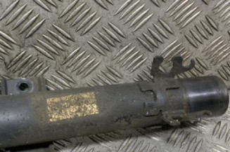 Amortisseur avant droit VOLKSWAGEN POLO 5