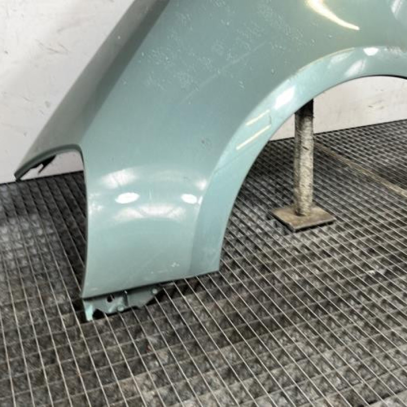 Aile avant gauche RENAULT CLIO 3 Photo n°2