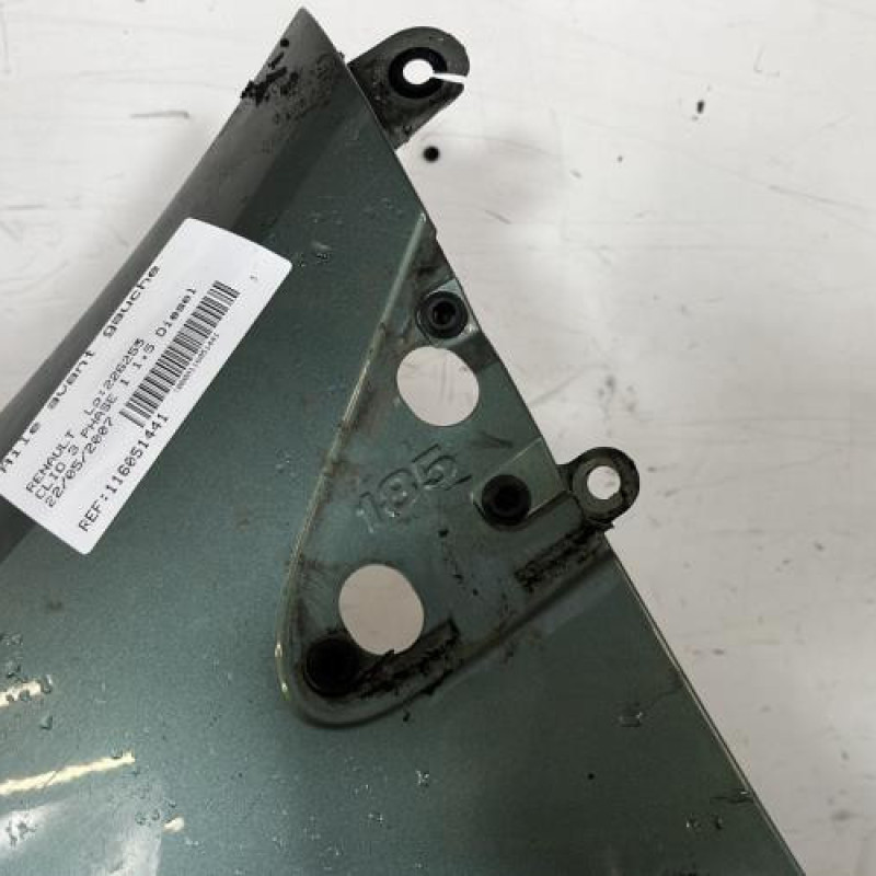 Aile avant gauche RENAULT CLIO 3 Photo n°4